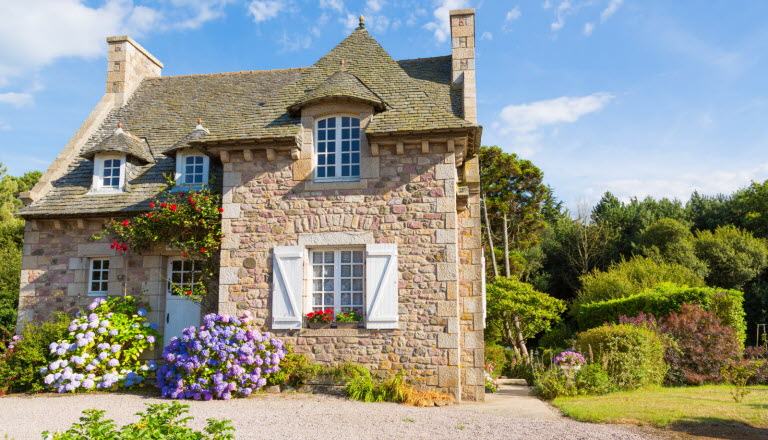 Marché de l'ancien : le prix des logements baisse, du jamais vu depuis 2015